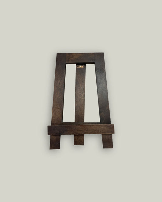 Wooden Easel Light and Dark