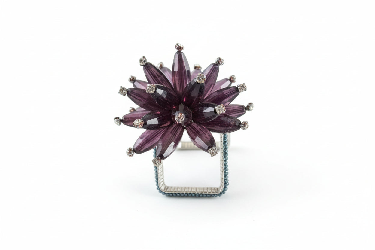 Flower Napkin Ring Grey