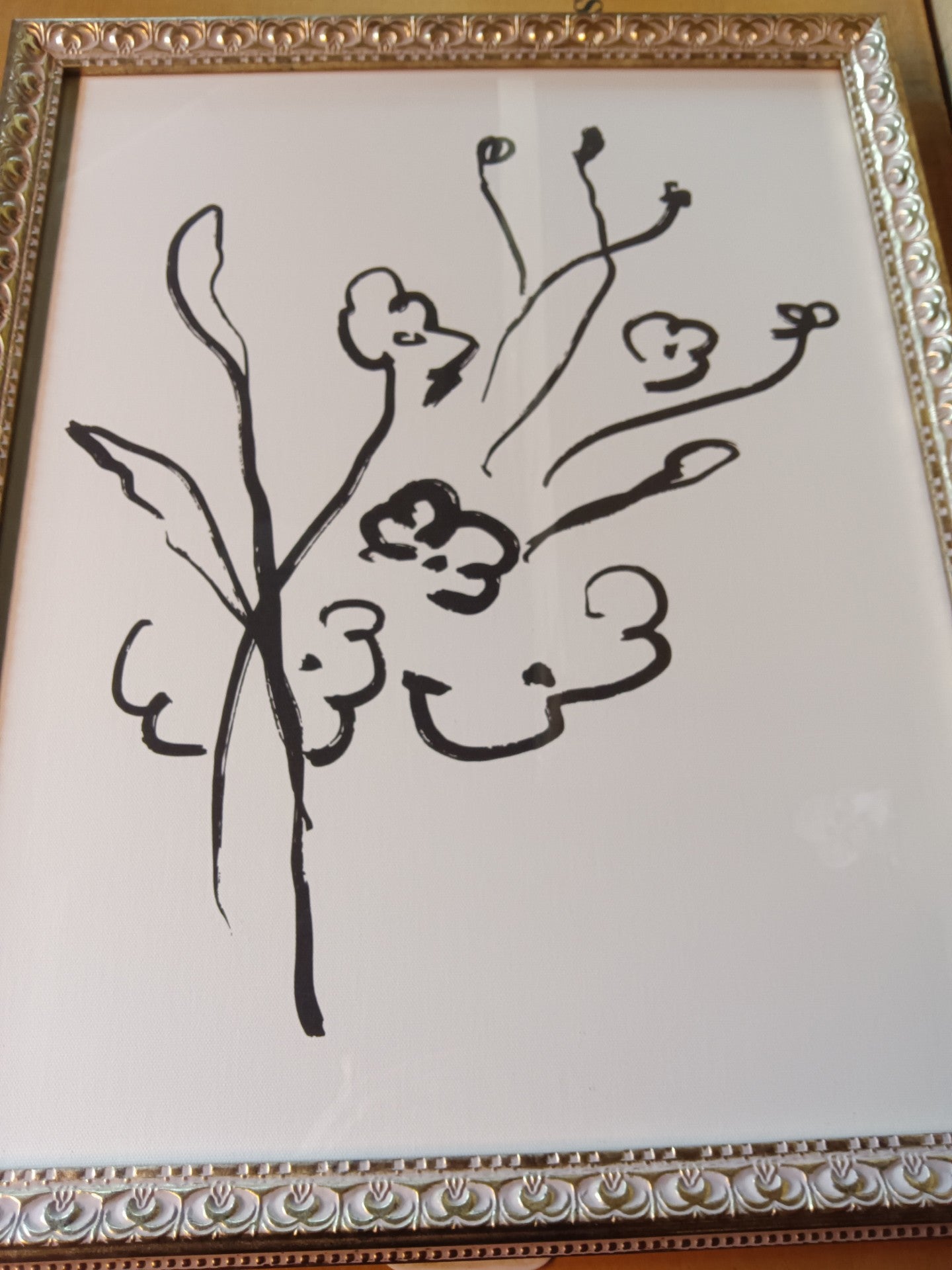 Line drawing on canvas