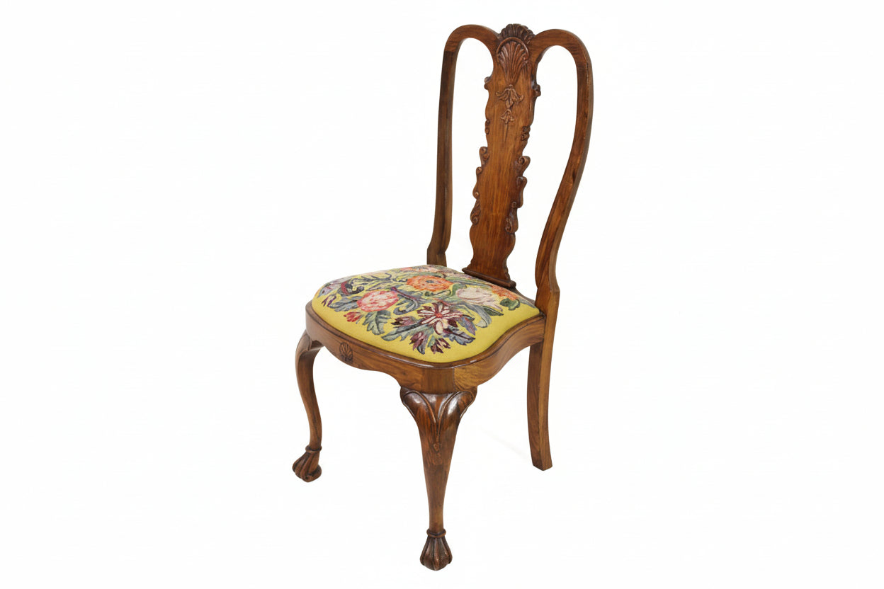 Set of 4 Queen Anne Style needlepoint walnut dining chairs